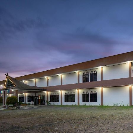 Pia Hotel Padangsidimpuan Zewnętrze zdjęcie